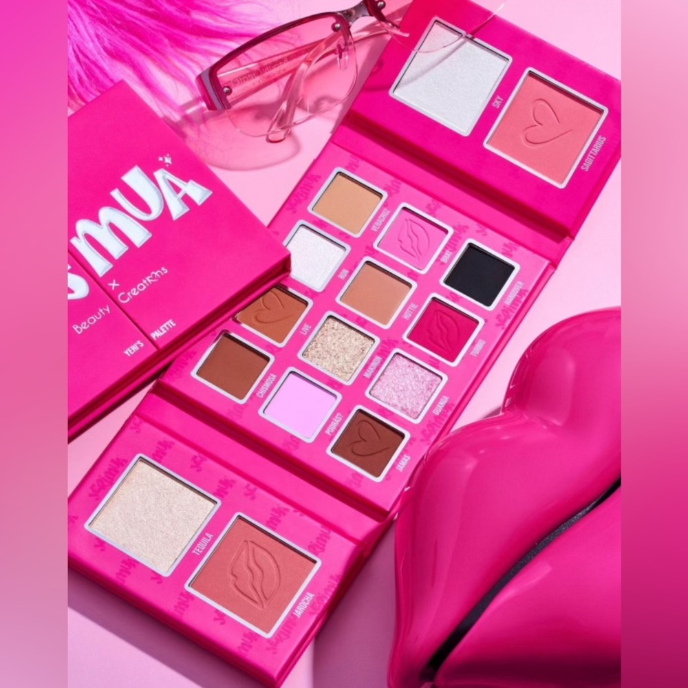COPY - Eyeshadow and face Palette by Yerimua -16 Shade multi-face palette